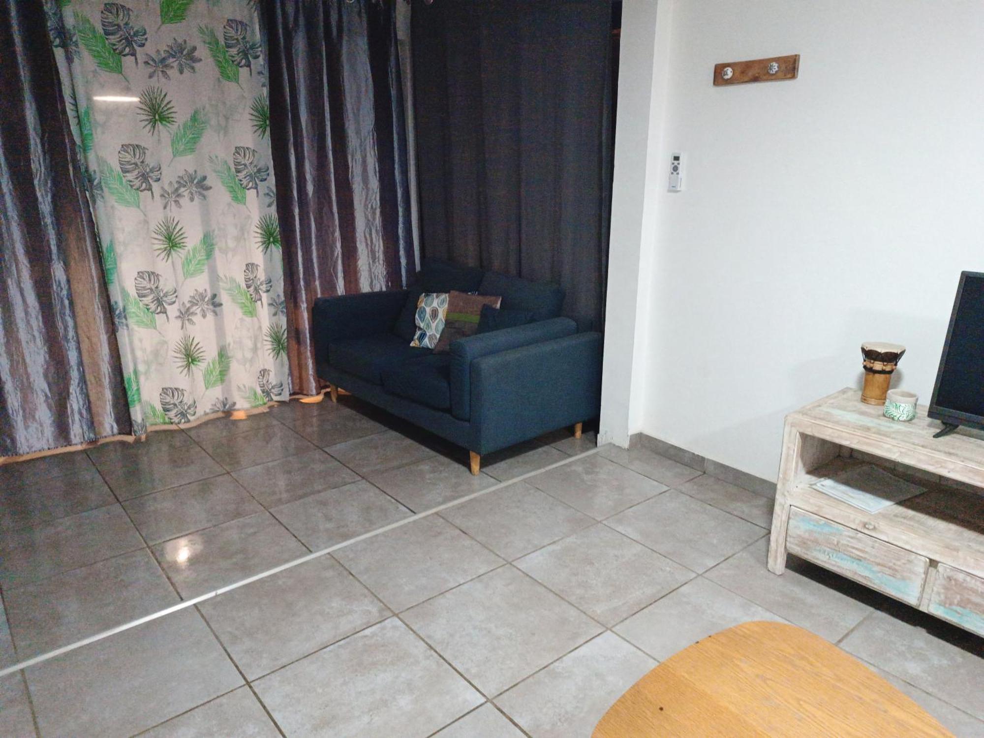 Jolie Maison T3 A St Pierre, 2 Chambres Avec Sdb, Grande Varangue, Jardin Saint Pierre Kamer foto